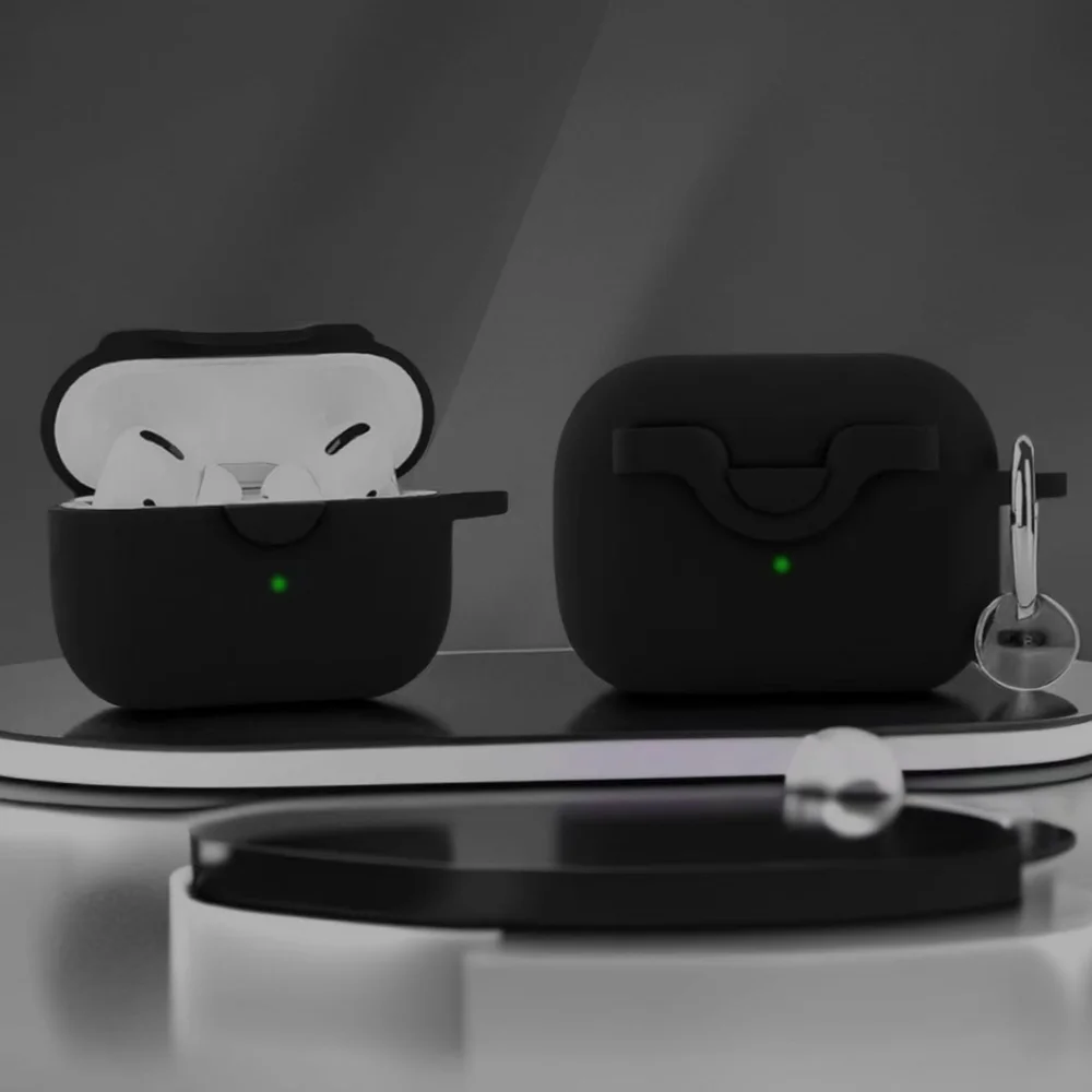 Airpods Pro & Pro 2 silicone case NWT